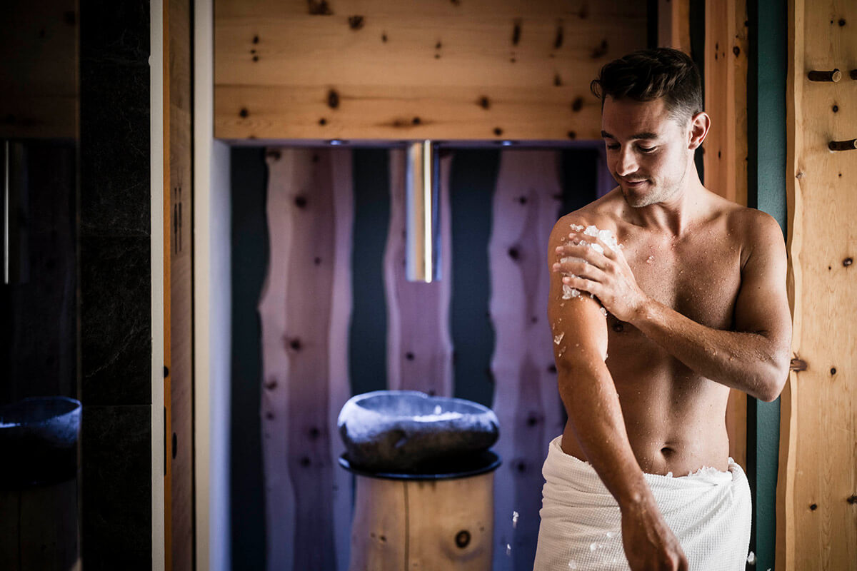 Icecubes after Sauna