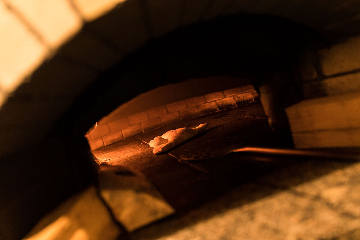 Pizza oven